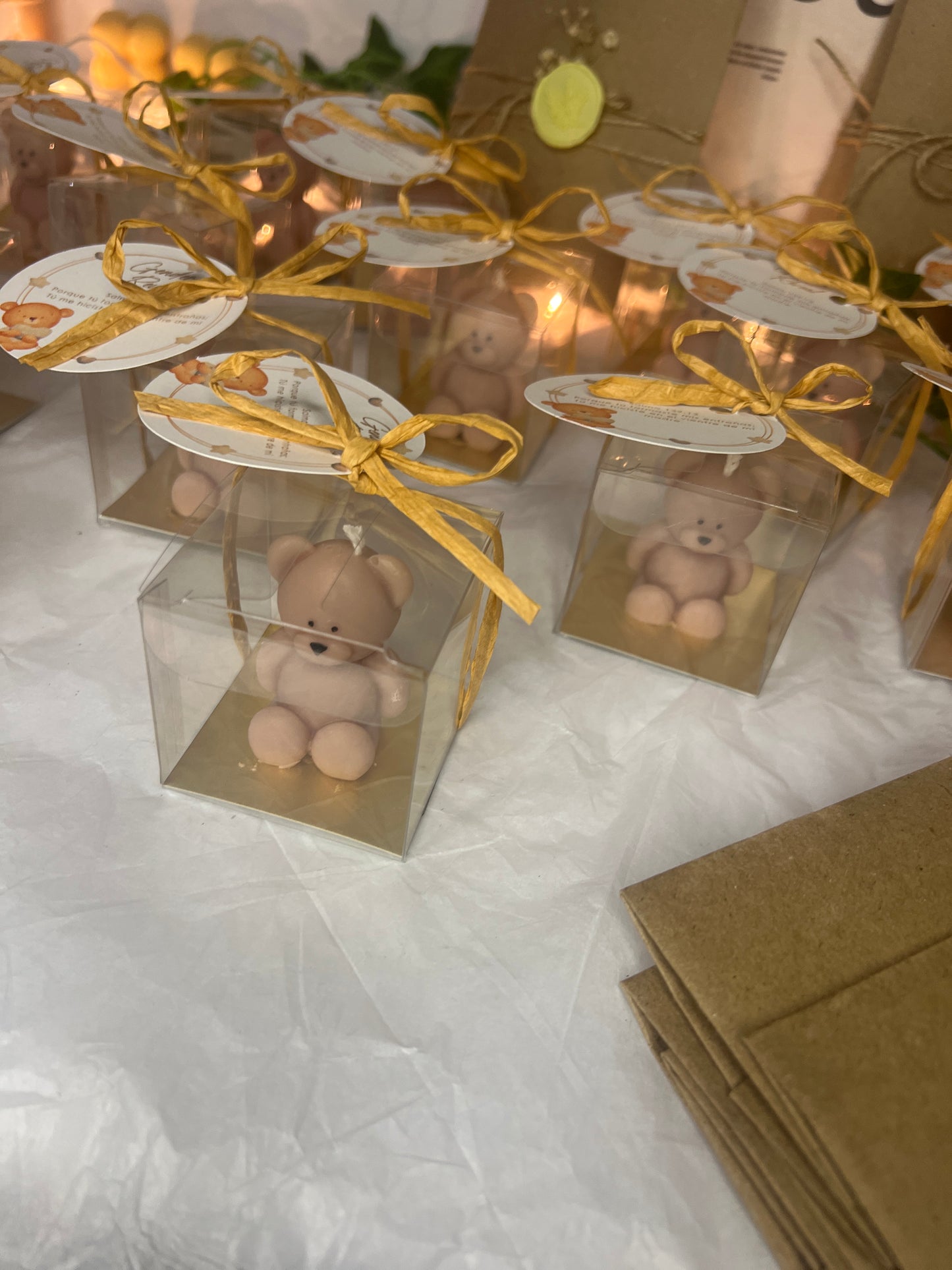 Vela de osito en caja transparente