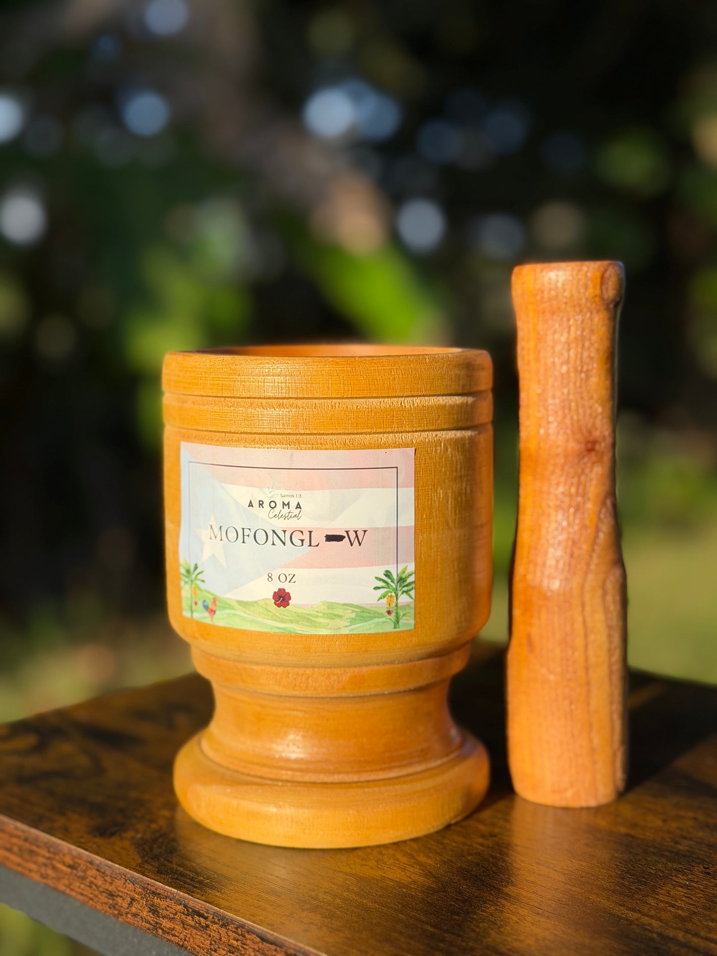 🕯️ Mofonglow – Vela de 8 oz en Pilón de Madera