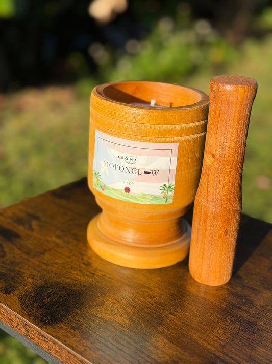 🕯️ Mofonglow Personalizada– Vela de 8 oz en Pilón de Madera